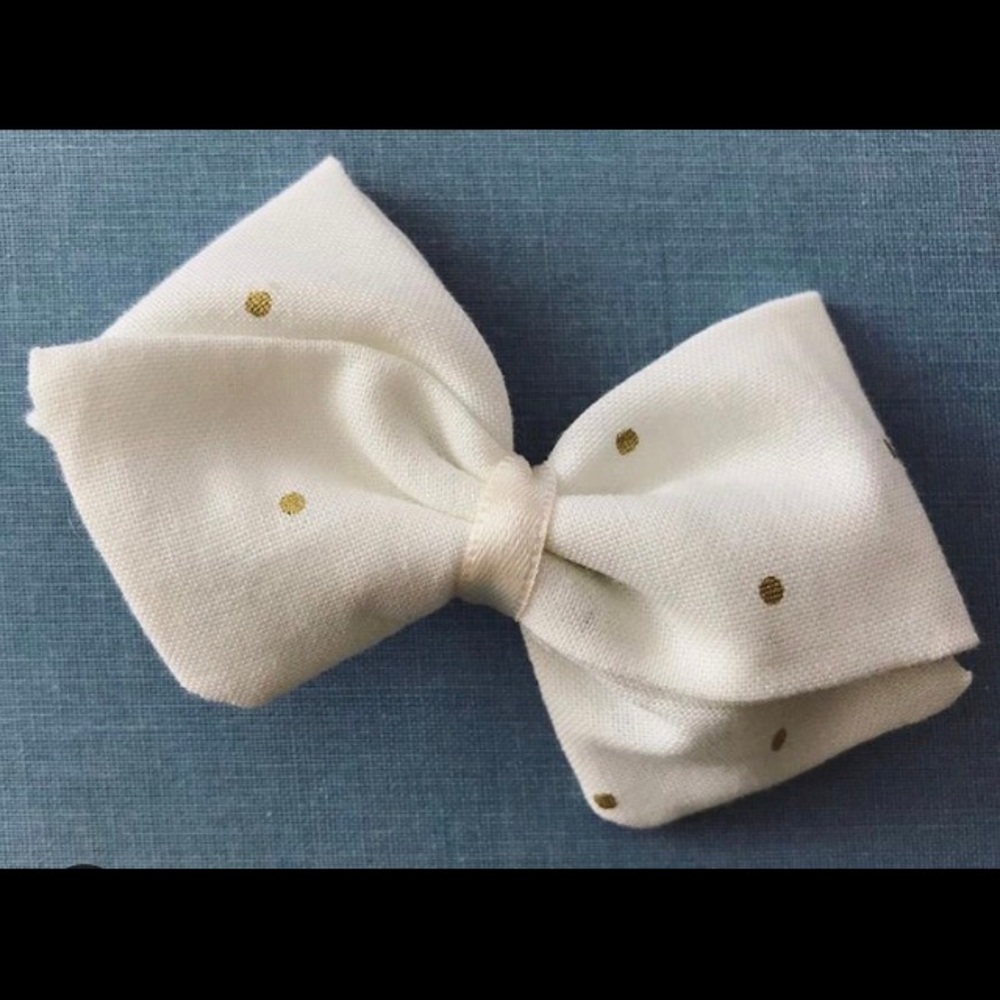 Hair bow